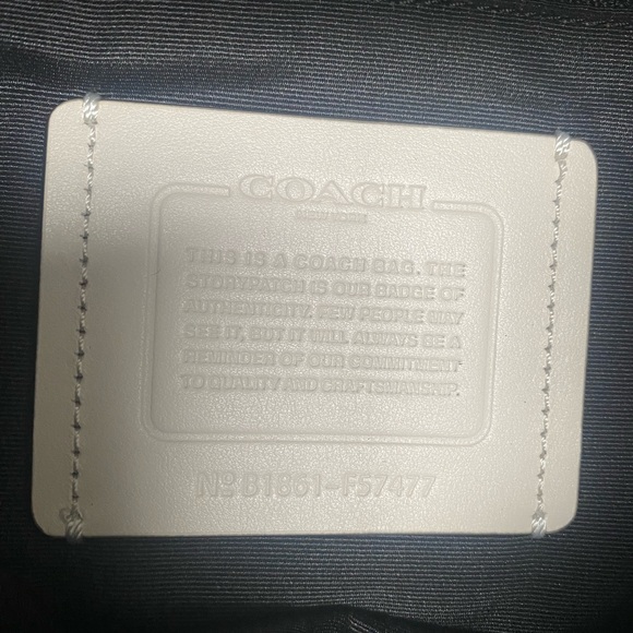 Coach Terrain backpack - Authentic. Pre owned like new - Picture 7 of 8